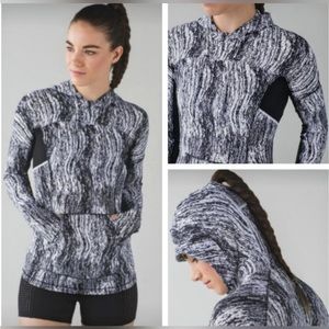 Lululemon Runbeam Half Zip Hoodie Pullover Top 12